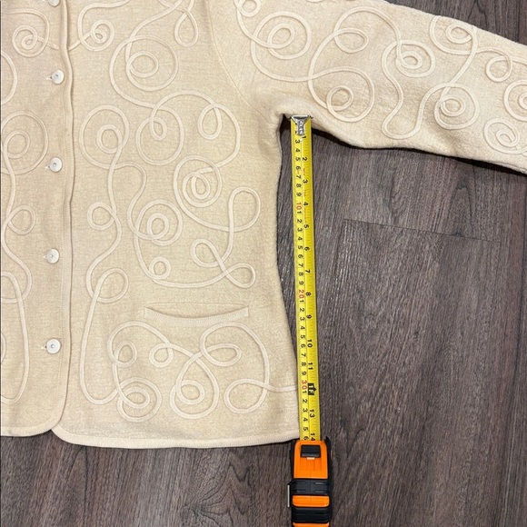 Tabi Cream Women's Button Up Cardigan Large 100% Pure New Wool WOOLMARK - Picture 11 of 11